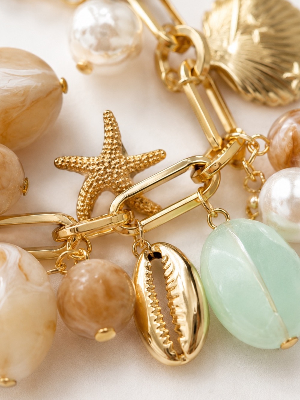 House of Harlow 1960 Gold Charm Bracelet with Pearl, Shell & Mint Accents - Picture 3 of 6